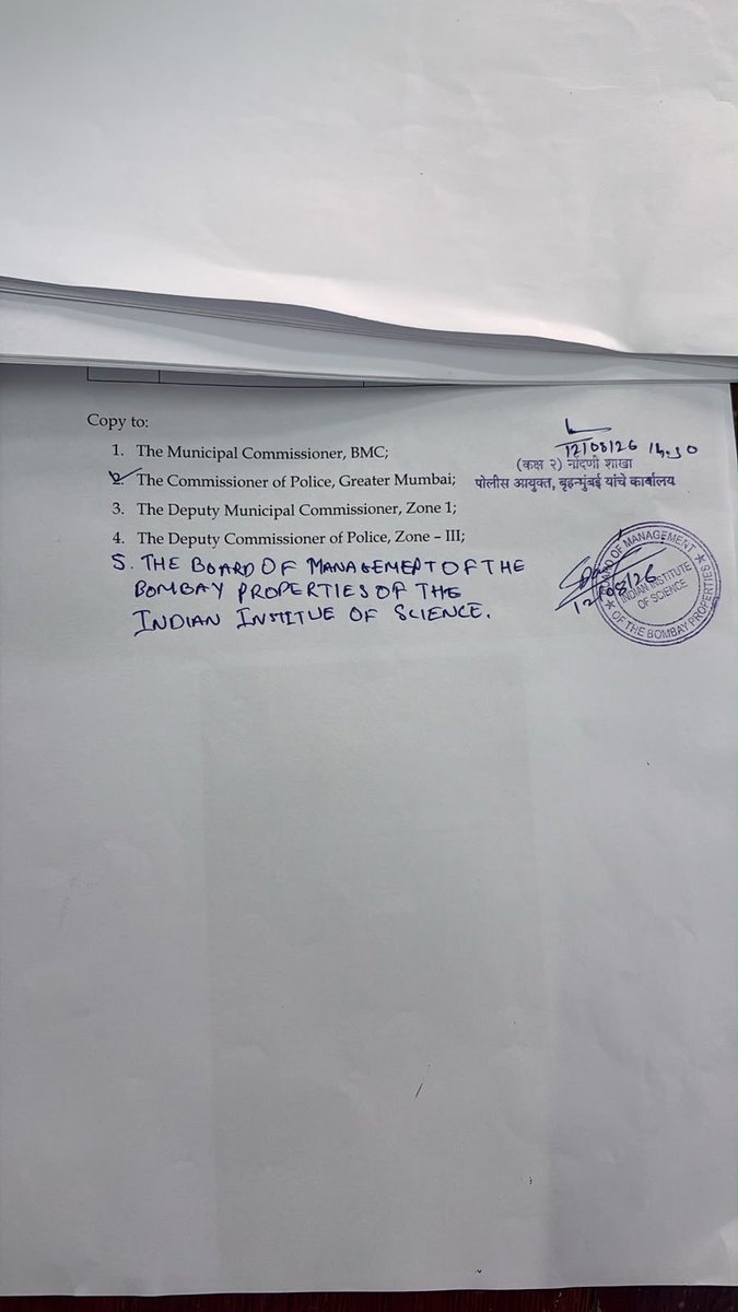 sunilpandit123's tweet photo. @mybmc @AshwiniBhide  @mybmcWardE  - encroachment happing complaint given no action — please take action https://t.co/n1zEyfZm9m