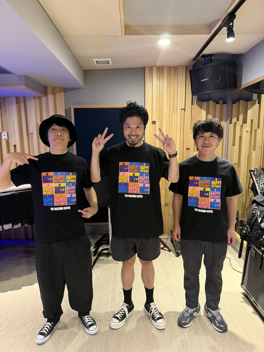 ZipCandy's tweet photo. 武郎くんのTシャツが私と同じサイズってどういうこと（S） https://t.co/6eNaLG4Hah