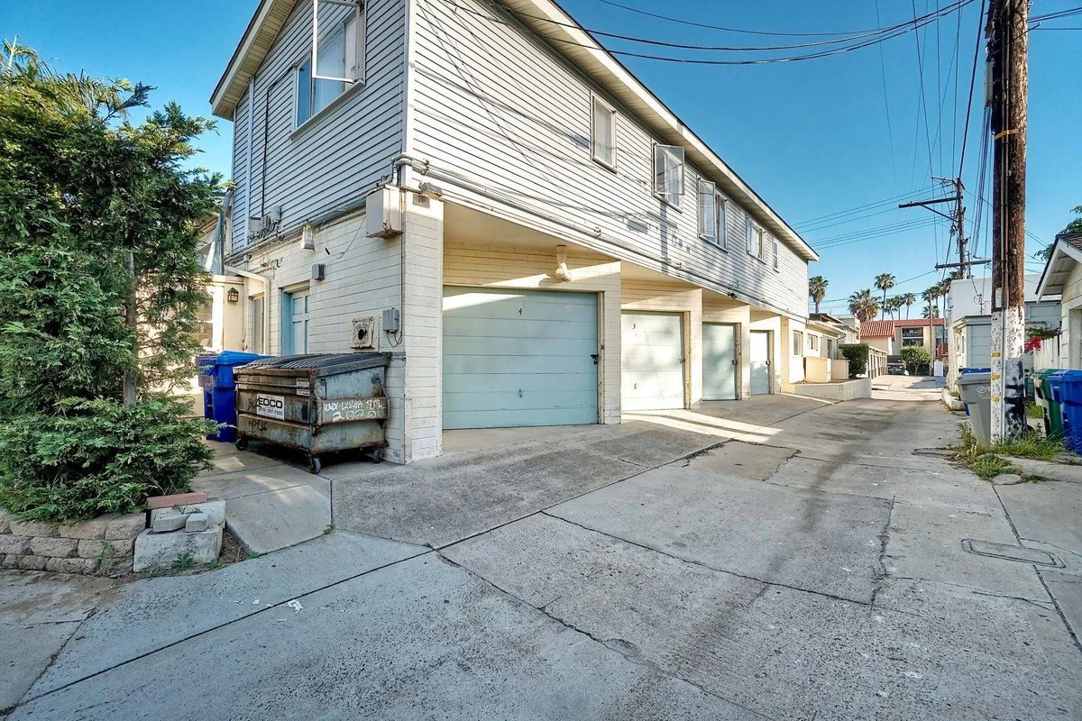 IrinaKumits's tweet photo. ✨ New Listing Alert: rare La Jolla coastal multifamily opportunity—priced to sell and poised for luxury value-add upside.
Moments from elite coastal amenities in coveted 92037; assets like this don’t wait.
#LaJollaRealEstate #irinakumits
Irina Kumits https://t.co/qm1GophoKS