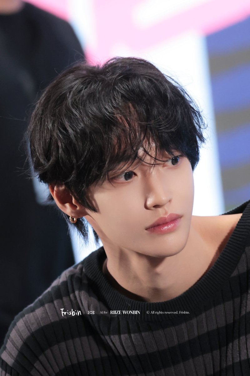 frisbiin's tweet photo. 260819 
#라이즈 #RIIZE #원빈 #WONBIN https://t.co/BTSs7ET06N