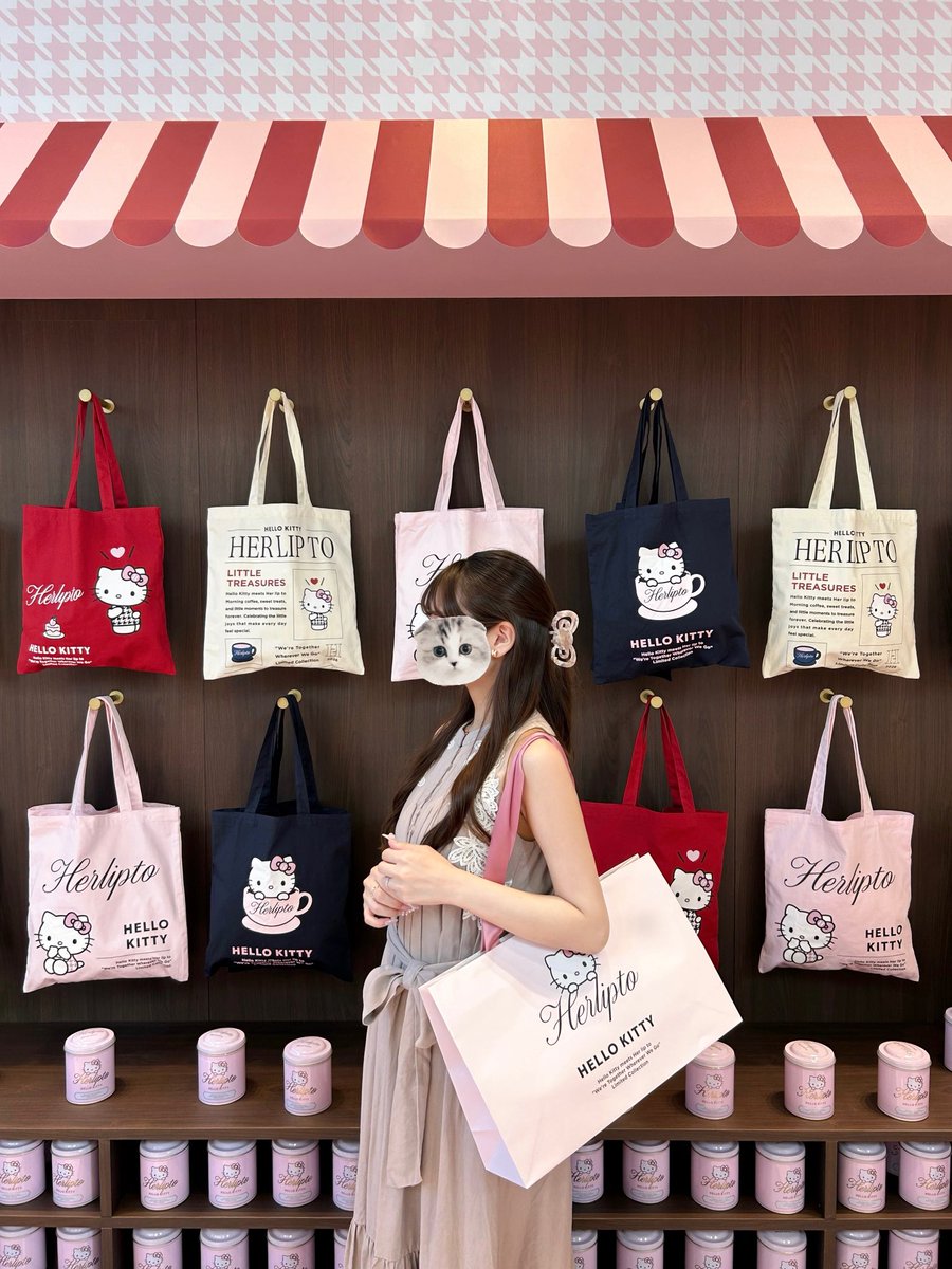 __17nyan__'s tweet photo. Her lip to × HELLO KITTY POP-UP STORE🎀
プレビューで行ってきました😻💖欲しいものもゲットできたし、バースデーぶりに小嶋さんにもお会いできて本当に大満足😭😭✨️

#herlipto #キティちゃん https://t.co/8QwHLXxrKr