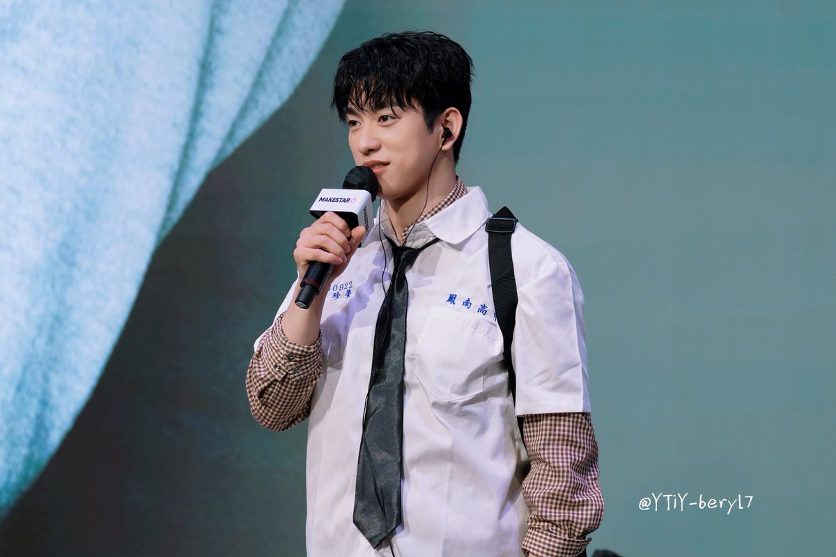 yating_0424's tweet photo. PARK JINYOUNG The 2nd Mini Album [Said &amp; Done] FANSIGN in Taipei🍑

몇 장의 사진～1️⃣ @JINYOUNG

#GOT7 #ParkJinYoung #박진영 #JINYOUNG https://t.co/UUdR2j9YS8