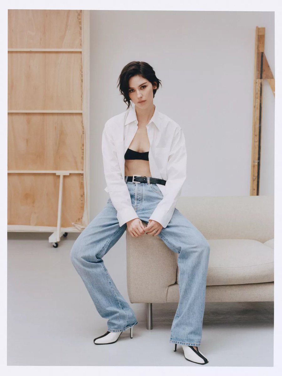 GracieAbrUpdate's tweet photo. More of Gracie for CHANEL https://t.co/fMM82uOccf