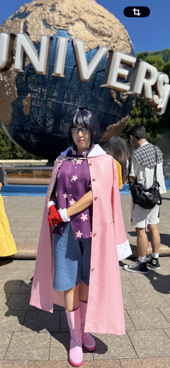 konami02191's tweet photo. ＃ワンピース
＃コスプレ
＃たしぎ
去年はたしぎちゃんで､ユニバインパしてきた〜☺️
今年もたしぎちゃんやります👍
コスプレスモーカーに会えるかなぁ〜😆 https://t.co/jwelZgtCdX