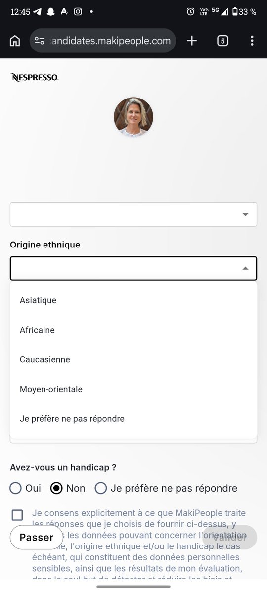Belgard38745029's tweet photo. Coucou @NespressoFR ! Depuis quand c'est légal de demander son "origine ethnique" lors d'un formulaire d'embauche?!
Et de de demander à une personne si elle est trans, en utilisant en plus le terme "Transsexuel" ? Qui n'est plus employé et est jugé offensant par les concernés? https://t.co/y0gXUCvKv8