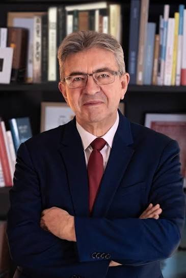 GerardCocon08's tweet photo. Joyeux anniversaire à notre candidat à l'élection présidentielle @JLMelenchon qui, je l'espère, sera notre prochain Président de la République !
Vite les jours heureux et le goût du bonheur dans une société débarrassée du capitalisme et des discriminations !
#Melenchon2027 ✊️ https://t.co/iSuppV9l1r
