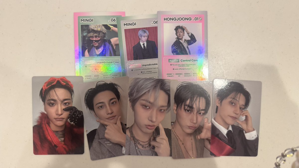 aujmwtap's tweet photo. アチズ ATEEZ トレカ 交換

譲▶︎ソンファ ミンギ サン ウヨン ホンジュン

求▶同異種 ジョンホ 

未所持のものがすごく多いのでなんでも検討します！御気軽にリプお願いいたします🙇‍♀️ https://t.co/B21UlIx43t