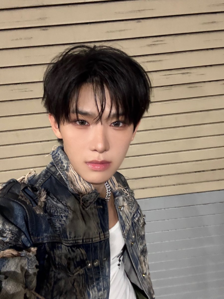 yichenarchive tweet picture