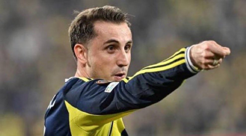 lacikanaryaa's tweet photo. Transfer dönemi açıkken Kerem Aktürkoğlu'nun takımda kalmasını savunan Fenerbahçe düşmanıdır. https://t.co/nHbtg4tIXl
