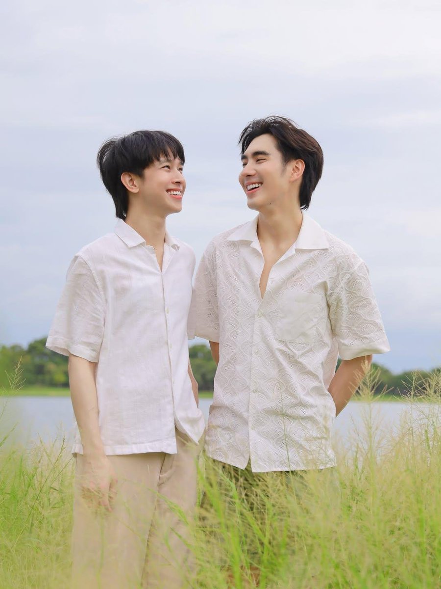 Fluke_Official's tweet photo. IG fluke_natouch : Life slows down here 🌻🌅

#เจ้าแก้มก้อน #fluke_natouch
#peterpanzz_w https://t.co/nCQqWe8bmN