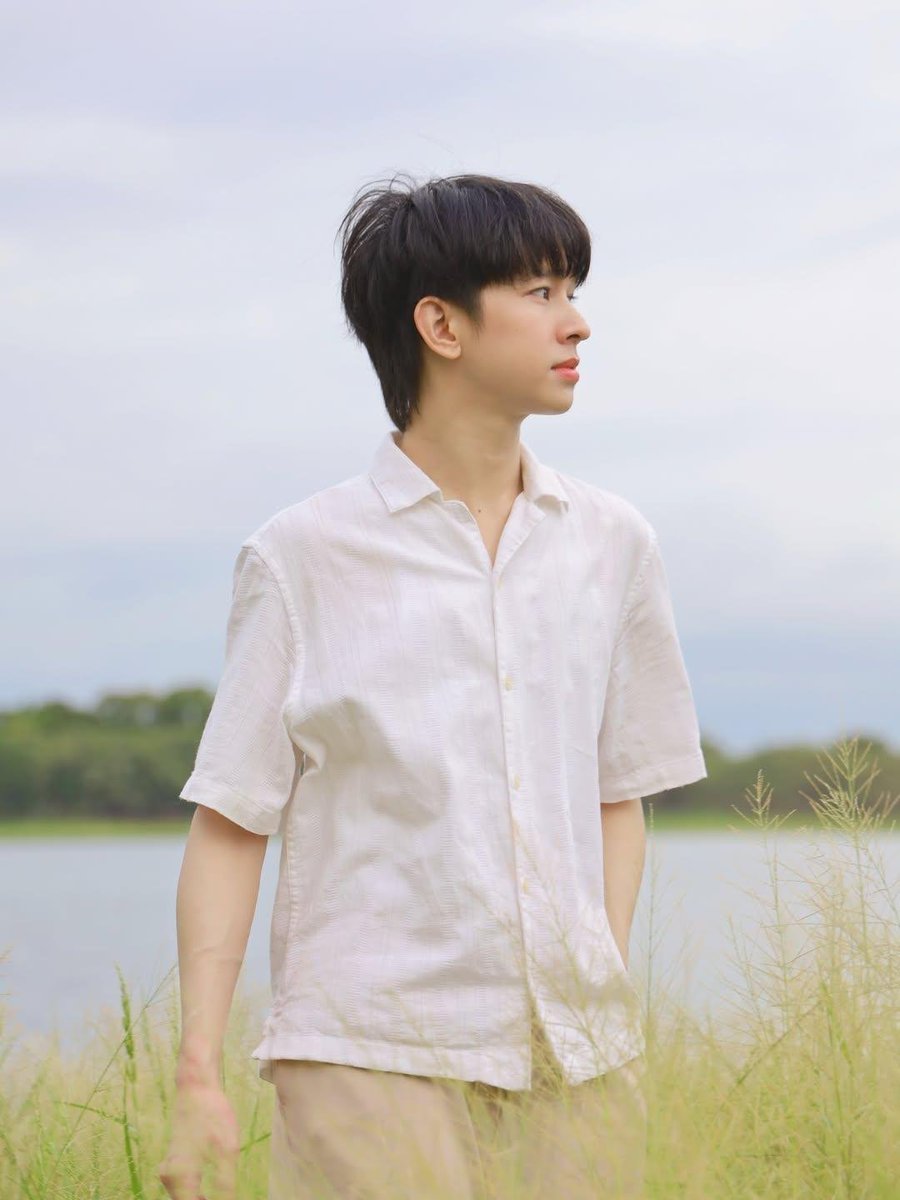 Fluke_Official's tweet photo. IG fluke_natouch : Life slows down here 🌻🌅

#เจ้าแก้มก้อน #fluke_natouch
#peterpanzz_w https://t.co/nCQqWe8bmN