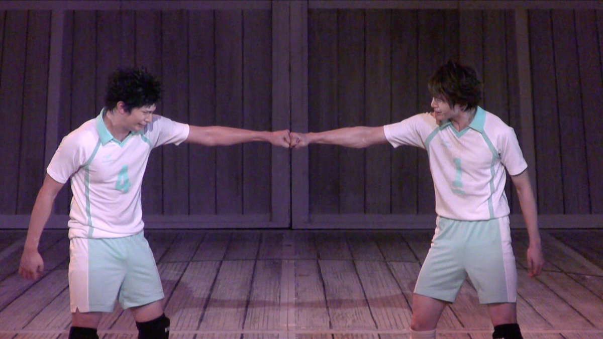 ko_suke_asuma's tweet photo. 今日は8月19日、ハイキュー‼︎の日🏐

この作品に出会ってなかったら俳優辞めていたと思うし、みんなにも出会えていなかった。

今の僕がいるのは、ハイキュー‼︎のおかげ。これまでも、これからも僕にとってずっと大切な作品です！！！！

#ハイキュー
#Haikyu 
#及川徹 https://t.co/oCCrMIBK8D