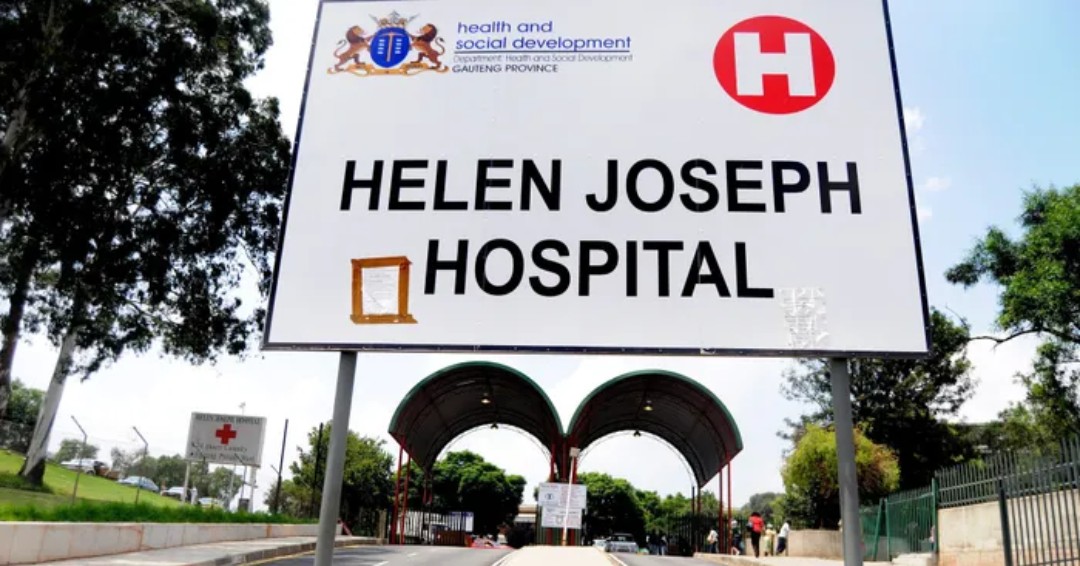 DA_GPL's tweet photo. Helen Joseph Hospital emergency department effectively closed for August.
Staff unpaid since April.
Contracts not renewed.
Doctors walking out.
Patients told to go elsewhere.
How is this allowed to happen?
#DAatWork #RescueSA #DA_GPL #GautengHealth @HicklinMadelei1
Read more: https://t.co/9gYfFP4d2r