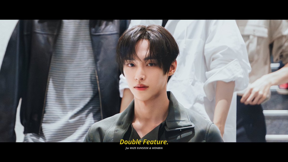 dbFeature's tweet photo. 260818 팝마트 팝업

#라이즈 #RIIZE
#은석 #EUNSEOK #원빈 #WONBIN https://t.co/myWE7cIteH