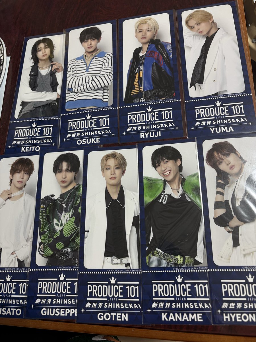 qbm925's tweet photo. PRODUCE 101 JAPAN 日プ新世界
オンラインくじ 交換 、買取
I賞 チケットデザインカード

【譲】
小野慶斗、土田央修、杉山竜司、
岡田侑磨、小林千悟、ジュゼッペ、
倉橋吾槙、横山奏夢、ヒョンスン

【求】
照井康祐
矢田佳輝

郵送⭕️
お心当たりの方はご連絡をお願いいたします
#日プ新世界交換 https://t.co/EyB63zcUpY