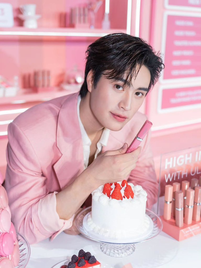 Lavender1042661's tweet photo. IG’s Update: gemini_nt
606 Rosy Paris. That's the mood
#LaqueNudeCollection #LOrealParisxGemini #LaqueResitanceTH
#LOrealMakeUp #LOrealLaqueNudeCafe
#Gemini_NT #เจมีไนน์ https://t.co/O4paywgTQb