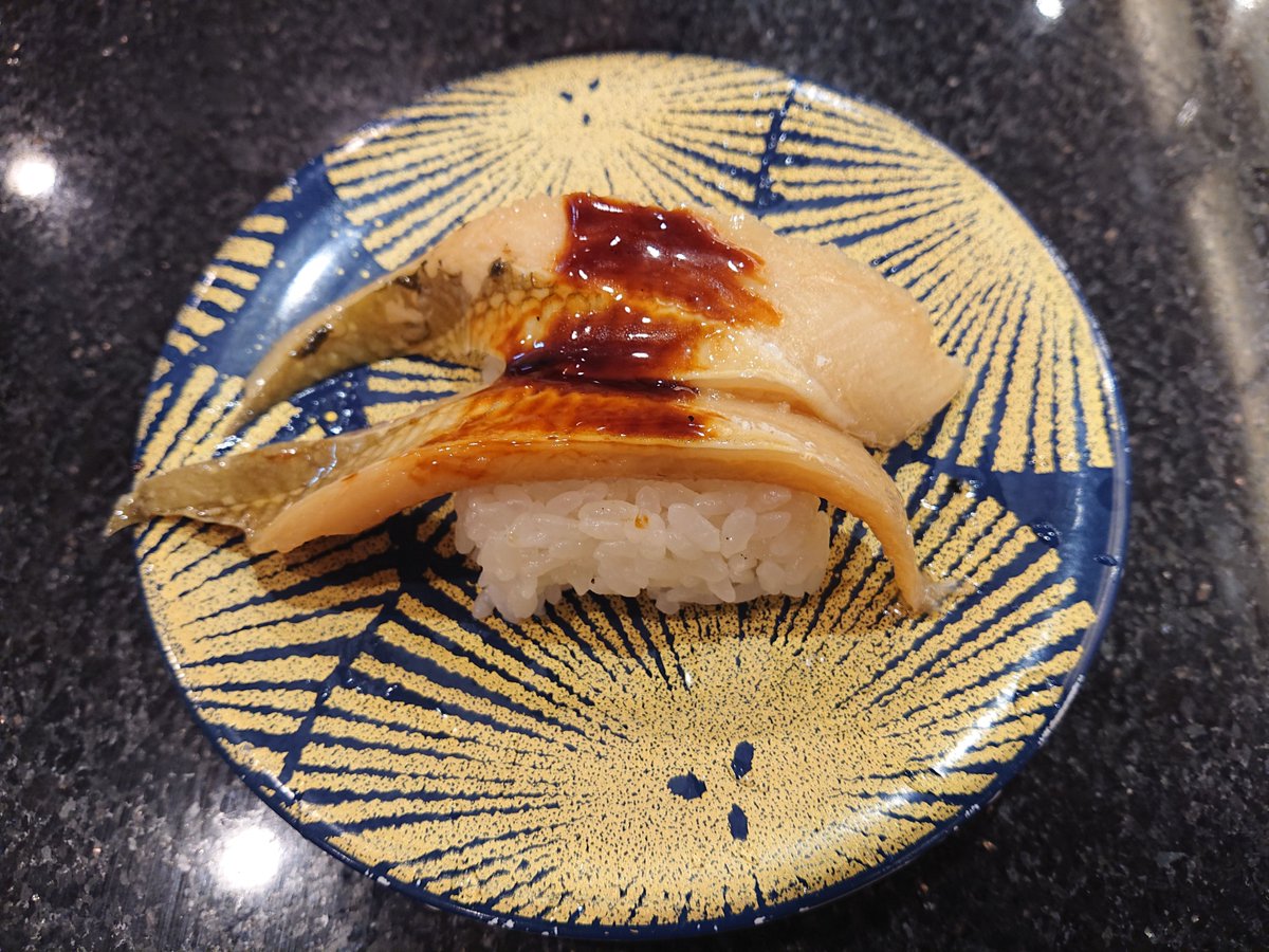 Scenery_Stone24's tweet photo. 札幌市西区西野
回転寿司 根室花まる 西野店
目一杯寿司🍣が食べたくて久々に『花まる』さんにやってきました😆
相変わらず平日なのにメチャ混みです😅
今日は車なのでノンアルとお茶で流し込みます🍵
それにしてもウニの値段にはビックリしますぅ😳
#回転寿司 #根室花まる https://t.co/w1iFnWfyVL