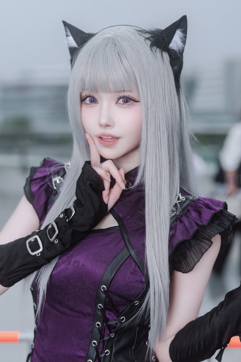 yumeyua0314's tweet photo. コミケで撮ってもらったのまとめ🐈‍⬛💜
#c108_cos https://t.co/ICCpKDb7eI