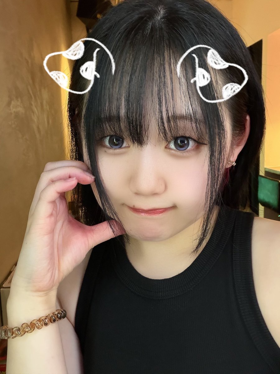 kitty20250501's tweet photo. こんばんは🐣
本日もKitty Openしました✨

🫧本日の出勤🫧
さや🌿
じゅりちゃん🌿
えまちゃん🌿

皆様のご来店お待ちしております🥂🎗️
#新宿ガールズバー #中井ガールズバー #高田馬場ガールズバー #歌舞伎町ガールズバー    #女の子募集 #ガールズバー店長女性 #ガールズバー求人 #未経験大歓迎 https://t.co/YxwDhFbiMh