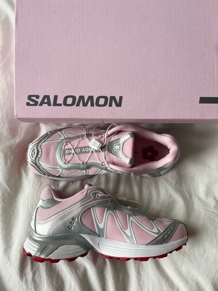 ulianpuyy's tweet photo. DEMI APA SALOMON.. selalu mikir wrna ini sold, eh di Shopee masih ready donggg 😭🫵🏻🫵🏻 https://t.co/OVgjN7qLI8