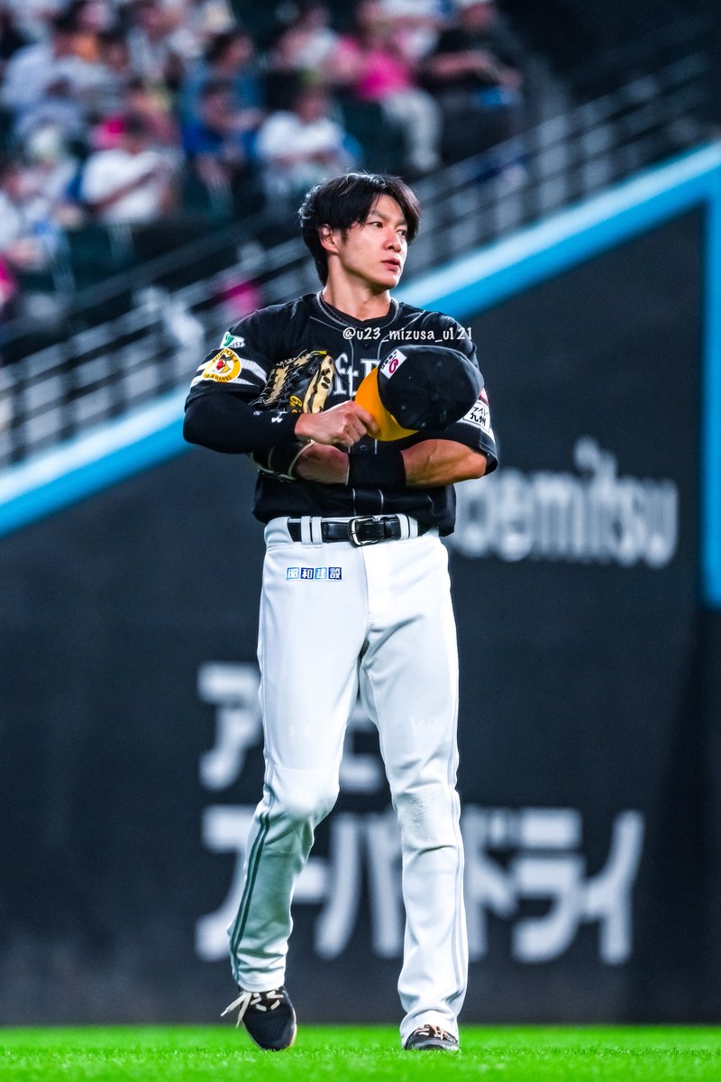 u23_mizusa_u121's tweet photo. 本日、猛打賞のギータ‼️

#柳田悠岐 選手 https://t.co/eUM860dwTu