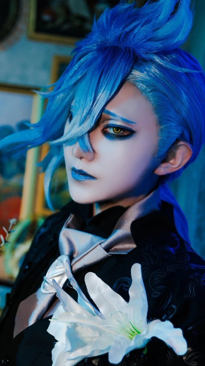 Ray_cos_aka's tweet photo. cos / twst

表示のされ方変わったからこれならちゃんと全身見えるかな？！
183cmの等身ｼｭﾗｳﾄﾞ💀

p.@ko__uz https://t.co/Gbtf1ZviEU