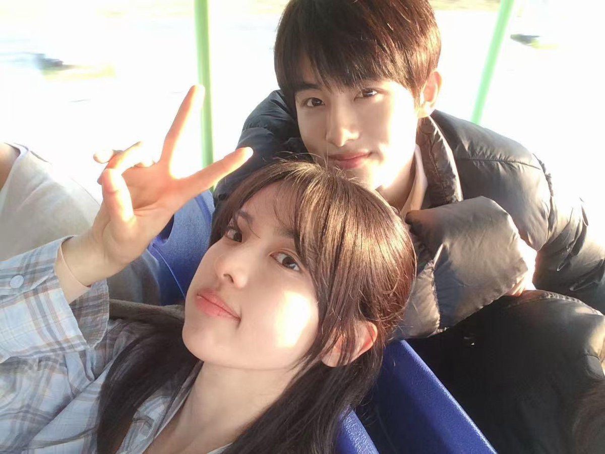 bbang2gi's tweet photo. 대딩때부터 cc로 사귀다가 5년째 장기연애중인 안정형 커플 같으시다 ㅈㄴ좋음 https://t.co/KtIuaIR2OC