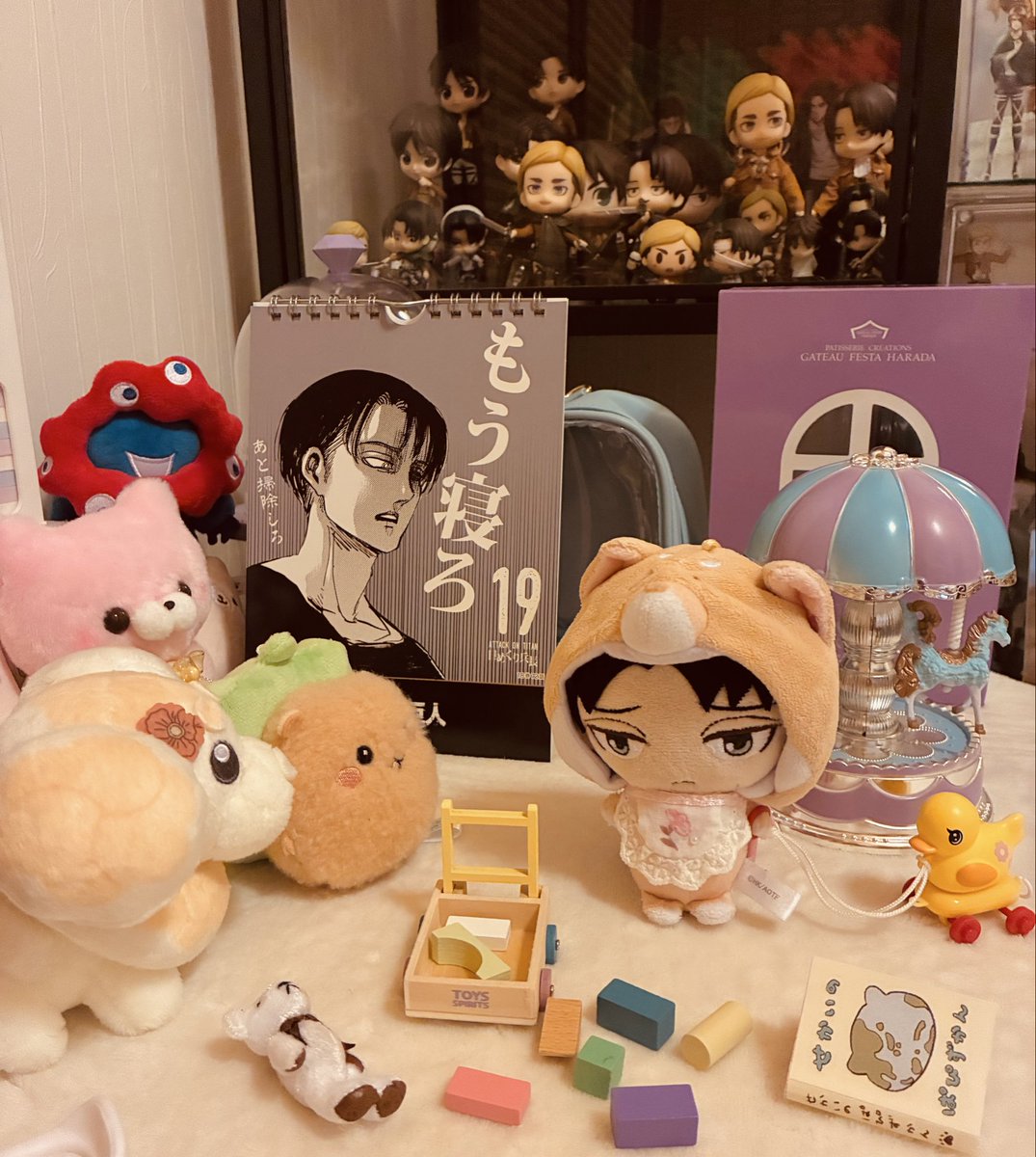yokomiminokuma's tweet photo. 遅くなりましたが、本日の日めくり兵長とまだ遊びたいぱぴ。 https://t.co/y7B0XPPeBt