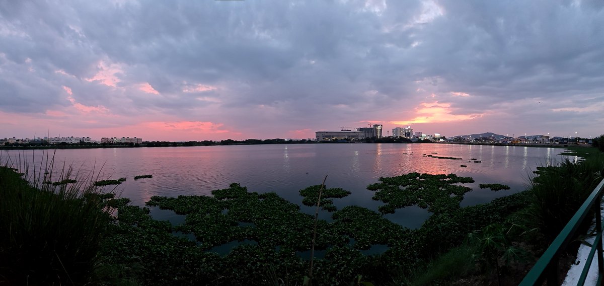 mohammedarsha18's tweet photo. Lake views, quiet walks, peaceful moments.

#Lake #Peace #Photography https://t.co/DqefZuLpAH