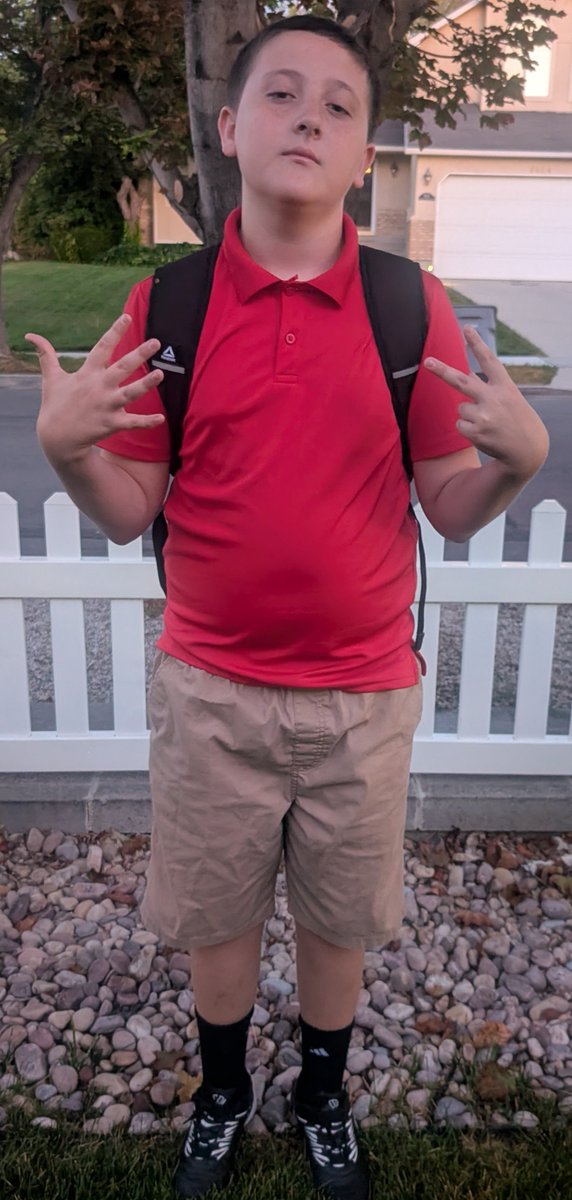 LittleEngine24's tweet photo. #7thGrade https://t.co/zA16PnJxve