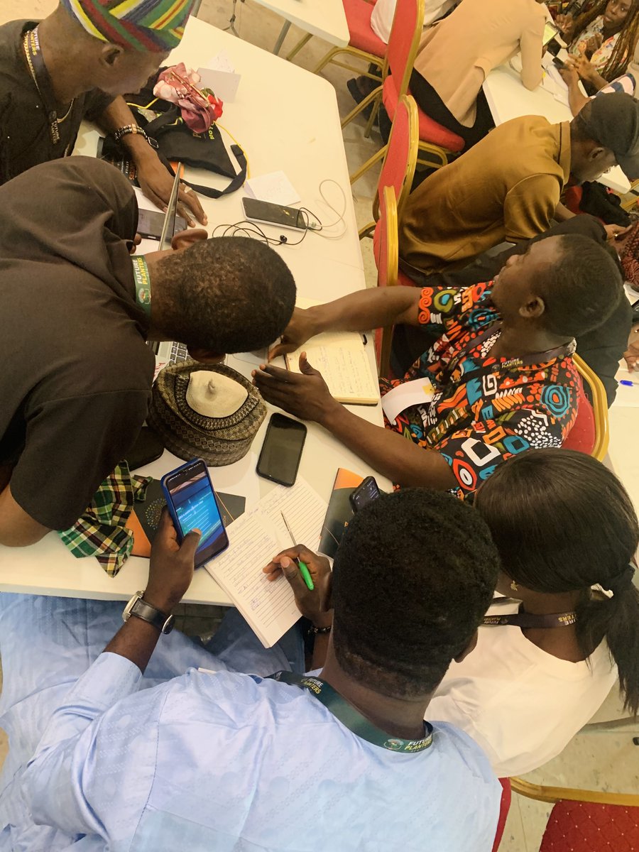 FuturePlanters's tweet photo. BEWARE, PLANTERS ON THE MOVE! 🔥 

Another brainstorming session is underway and the planters are putting what they are learning into action.

Drop a “thumps up 👍” in the comments to cheer the planters on. 

#FuturePlantersAfrica #BoothCamp2026 #FuturePlanters #YouthEmpowerment https://t.co/wbdlISRp5D