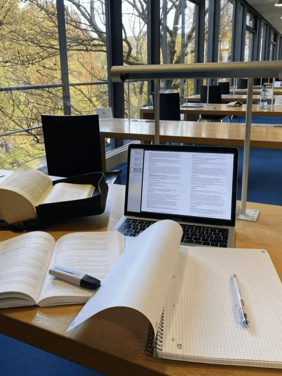 akasora03's tweet photo. New term, new goals, new possibilities! Let’s chase progress, stay curious and make this semester count https://t.co/03EKGPgwml