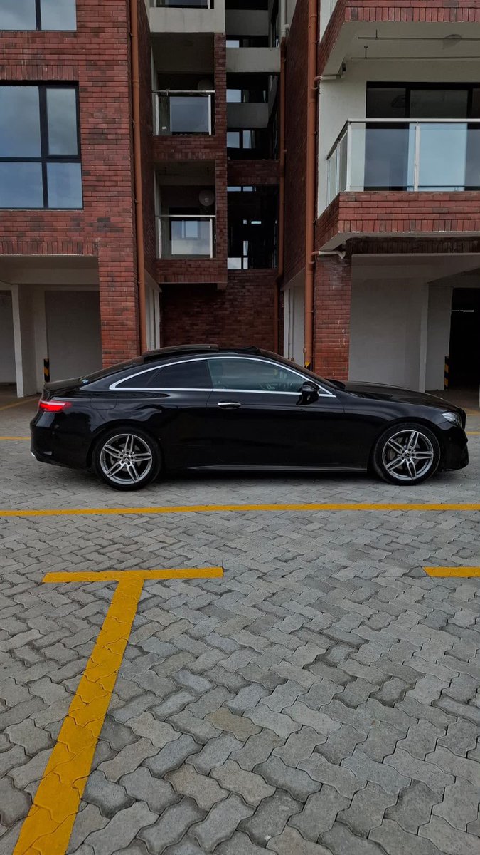 D___Kaiser's tweet photo. 2018 Mercedes-Benz E200 Coupé AMG-Line
PRICE: ksh.3,800,000

🔹️YOM: 2018
🔹️Engine: 2000cc Turbocharged
🔹️REG: KDT 
🔹️Fuel type: Petrol 
🔹️Transmission: 9G-Tronic Automatic 
🔹️Mileage: 76,000km https://t.co/DeZywVdpxN