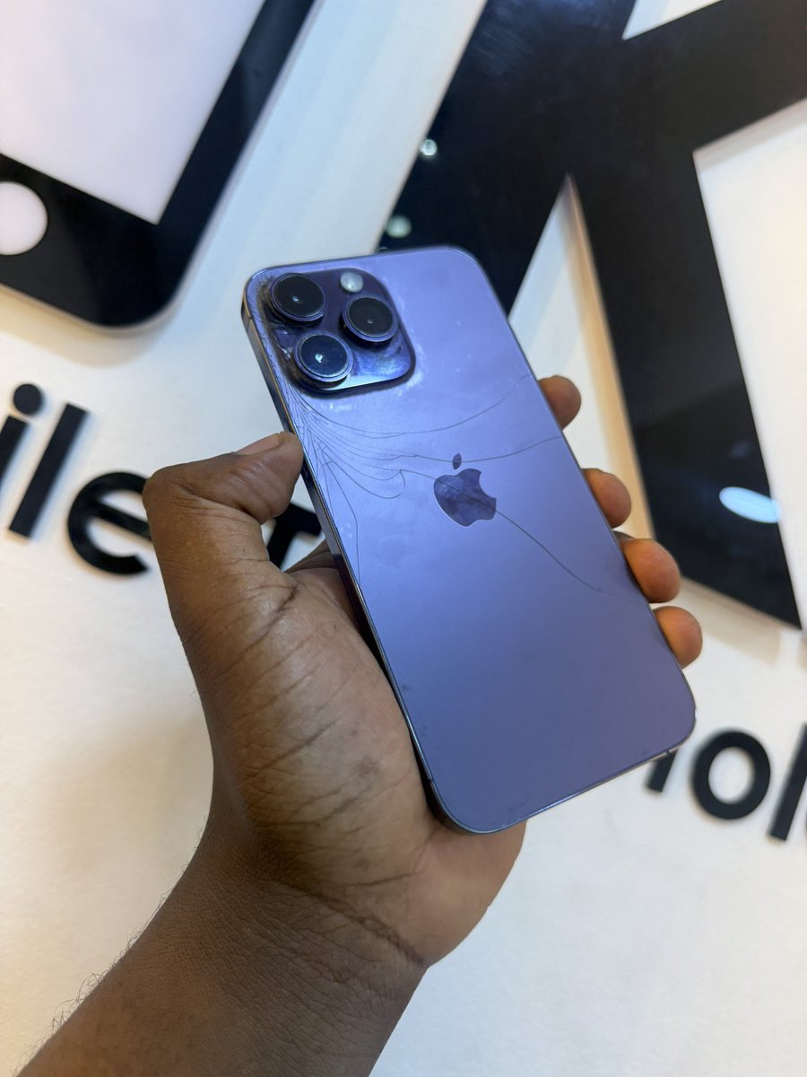 kofisikaa's tweet photo. As It Is!

iPhone 14 Pro Max 128gb Esim Unlocked 
79%🔋
Gh¢4,299.99
Dm/WhatsApp/iMessage/Call 0504988015 / 0547779861 https://t.co/QygIwMSo4Q