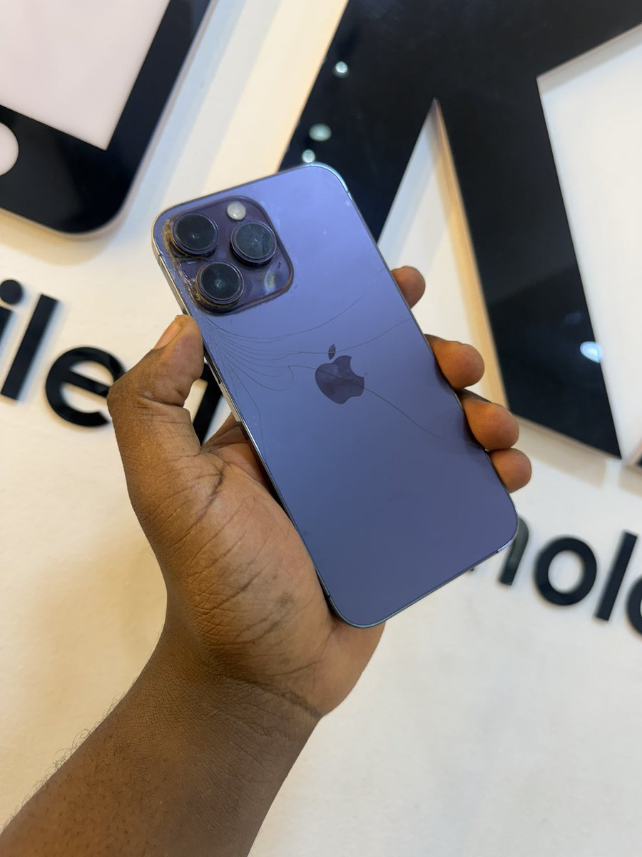 kofisikaa's tweet photo. As It Is!

iPhone 14 Pro Max 128gb Esim Unlocked 
79%🔋
Gh¢4,299.99
Dm/WhatsApp/iMessage/Call 0504988015 / 0547779861 https://t.co/QygIwMSo4Q