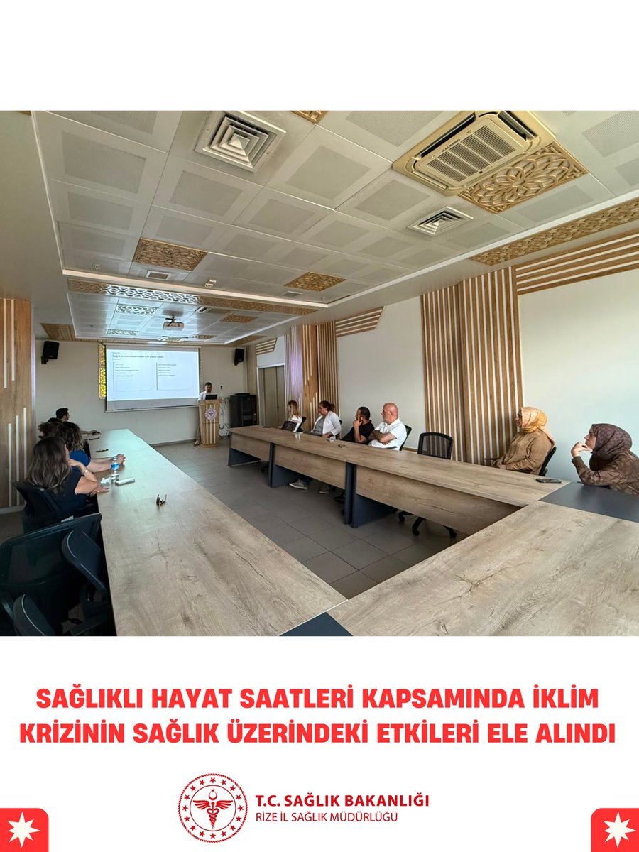rizesaglik's tweet photo. Rize İl Sağlık Müdürlüğü tarafından düzenlenen “Sağlıklı Hayat Saatleri” kapsamında, iklim krizinin insan sağlığı üzerindeki etkilerine yönelik eğitim gerçekleştirildi.

Haberin devamı için⬇️

https://t.co/pHcULCx5uk https://t.co/pkdt3yYC7N
