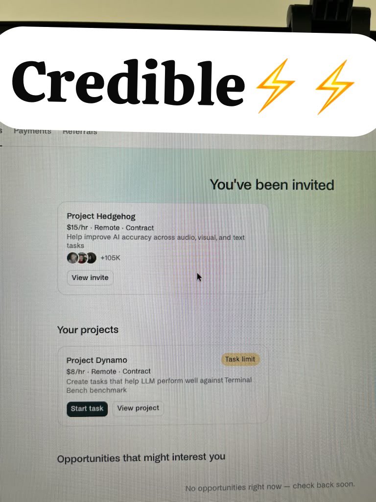 theedataanalyst's tweet photo. Everyone’s losing Project Hedgehog access on Handshake right now. 

This account’s Canadian and just picked up a fresh invite. 

Make of that what you will. ⚡️⚡️ https://t.co/epmSYDfZJK