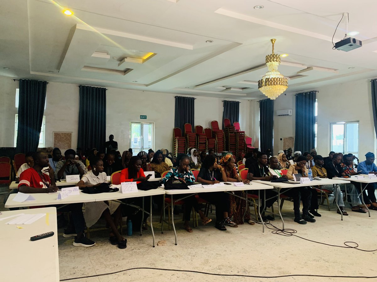 FuturePlanters's tweet photo. The first session is on 🔥 

We are diving deep into Artificial Intelligence.

Mr Uche Chuta, is a Nigerian technology professional, software engineer and political advocate with  experience in ICT, software and data science.

#futureplanters2026 https://t.co/o5nZnObX4B