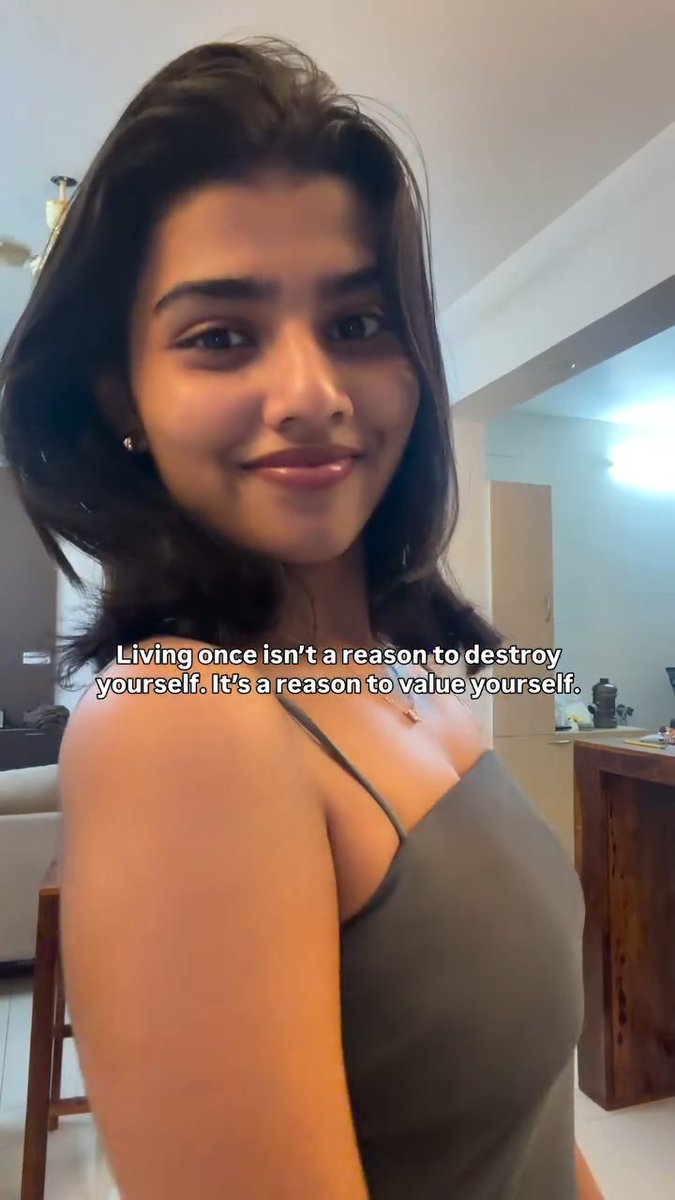 Actress_cumer's tweet photo. Iva en da Evalo azhaga irruka 🥵 i can't control myself. Ivala oomba vekanum ellame perfect ah irruku 🤤aprm ava akkulu thuki naki avala mood aki sunni yeduthu ass la rub panni 🔥💦iva nipple pinch panni kathara vidunum thevidiya mundayae 👄🍌ivala mutti poda vachu urine adikanum https://t.co/ItwLu3NVHH