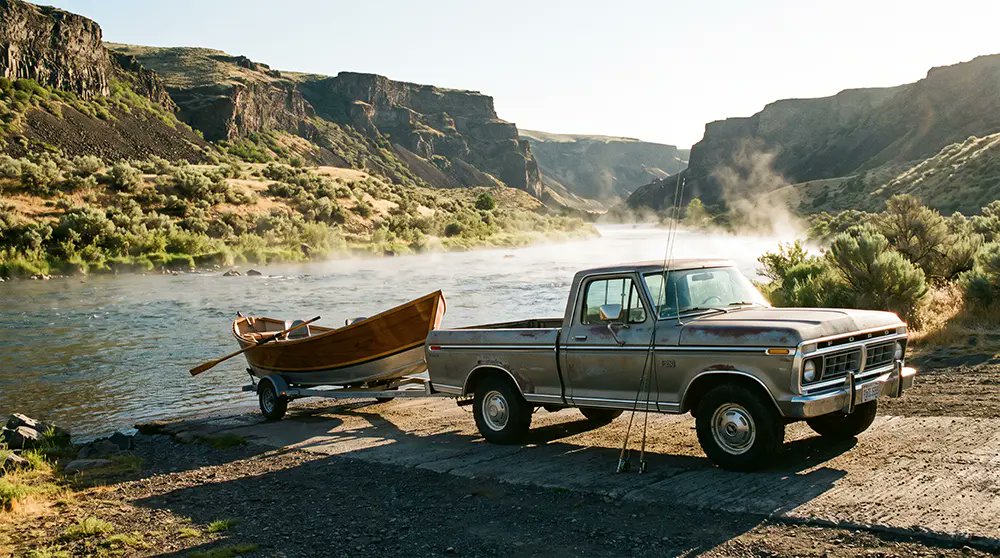 Saltwateronfly's tweet photo. There's nothing like the sound of gravel under the trailer tires and a wooden drift boat kissing the water for the first time this weekend. No emails, no schedules — just current, cork, and the next bend in the river.

See you out there.

#FlyFishing #DriftBoat #WeekendAdventures #GetOnTheWater #DisconnectToReconnect