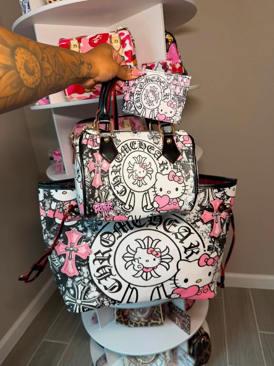 realbbymula's tweet photo. THESE ARE TEA 🤭😍WHERE MY HK GIRLS AT 😍😍😍😩 https://t.co/r4MV00KUFC