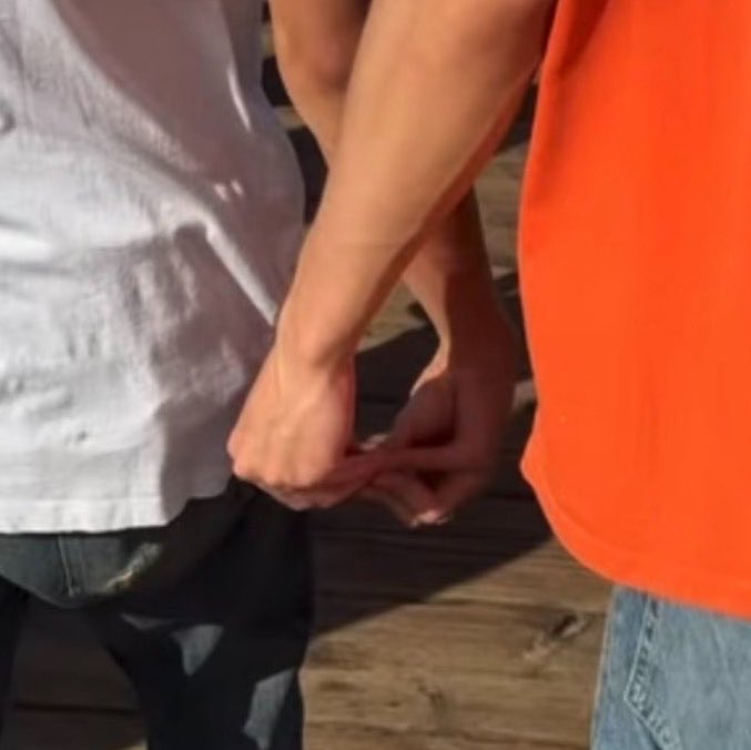 _imaeyed_'s tweet photo. มือเกี๊ยว 🤌🏻 https://t.co/RRDwHDt58y