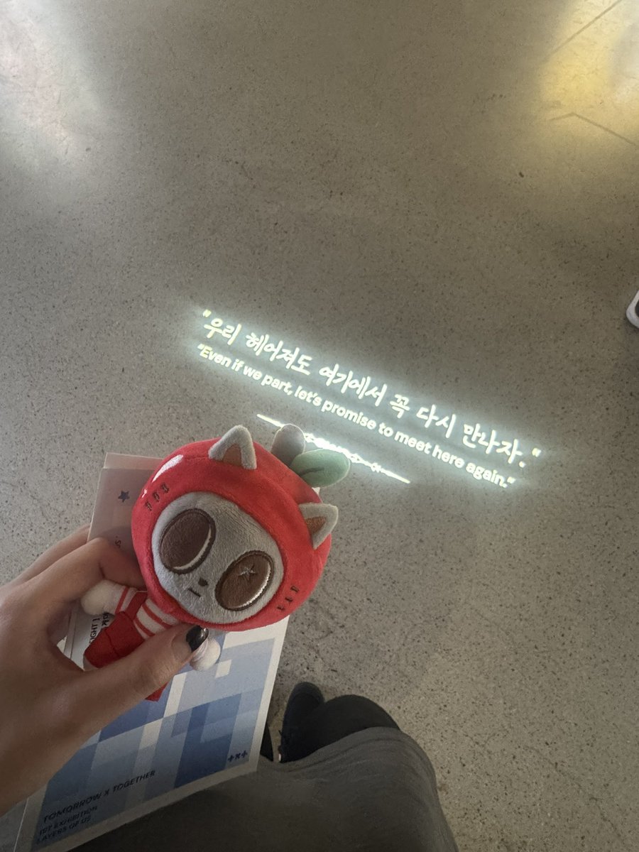 shth1b's tweet photo. 전시회랑 븨알을 보고와쪄요…. https://t.co/fsd6KvFZXb