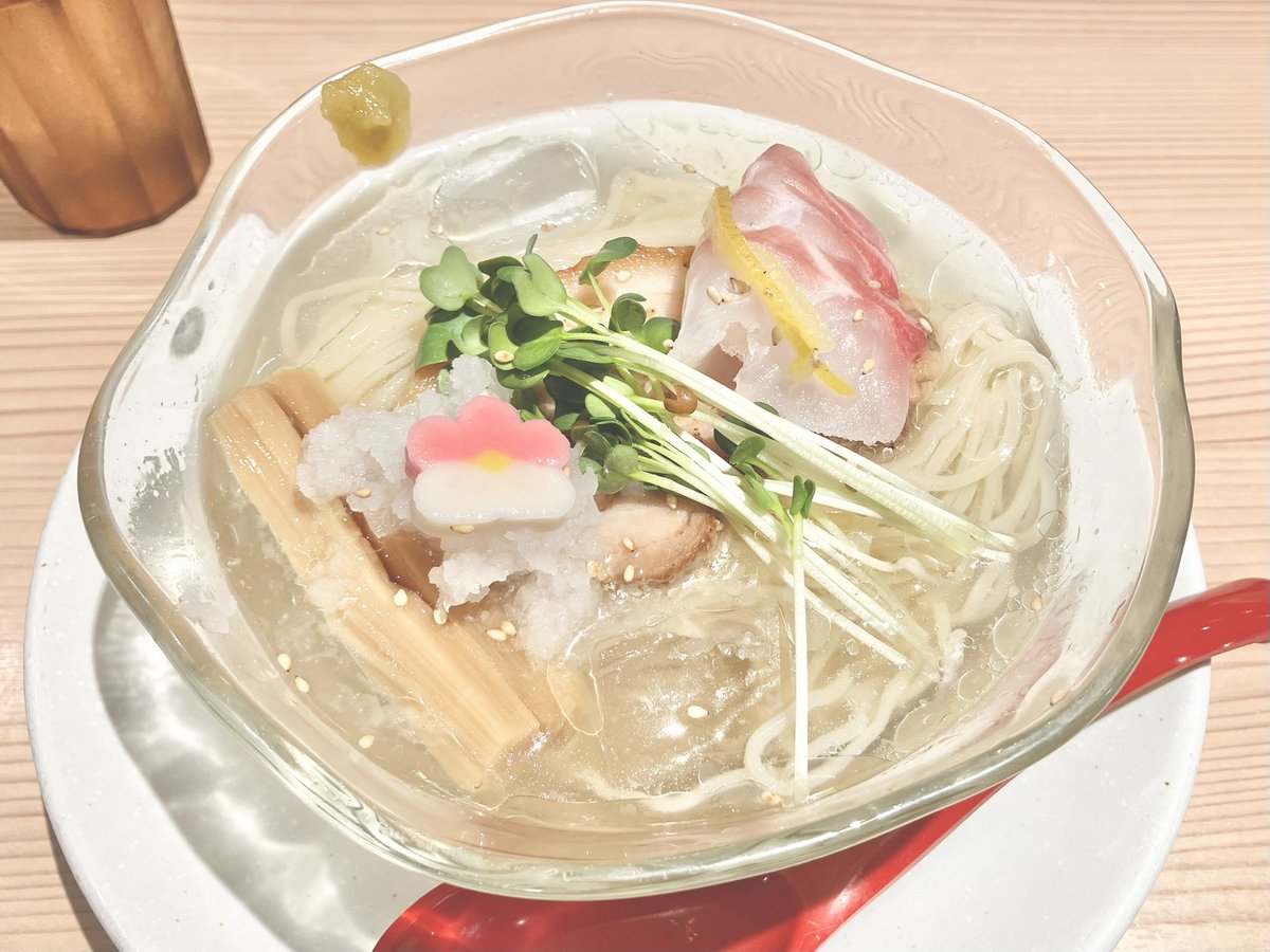 uni33nya's tweet photo. 冷やし鯛塩ラーメン🍜 https://t.co/aCMbrsJvd5