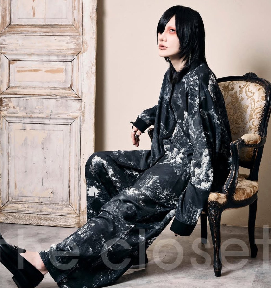 parisababybat's tweet photo. Ryutaro for the closet
Hes so beautiful https://t.co/GZCz7cXwSA