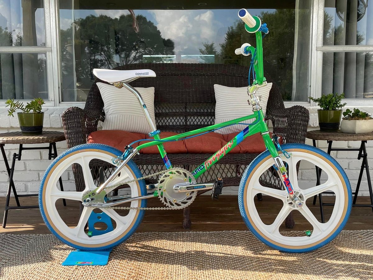 GenXBikes's tweet photo. Some of my Haro builds. 🔥🔥🔥

Follow @GenXBikes for more 80s BMX 💥
.
.
.
#80s #genx #bmx https://t.co/uJxXKKuvU6