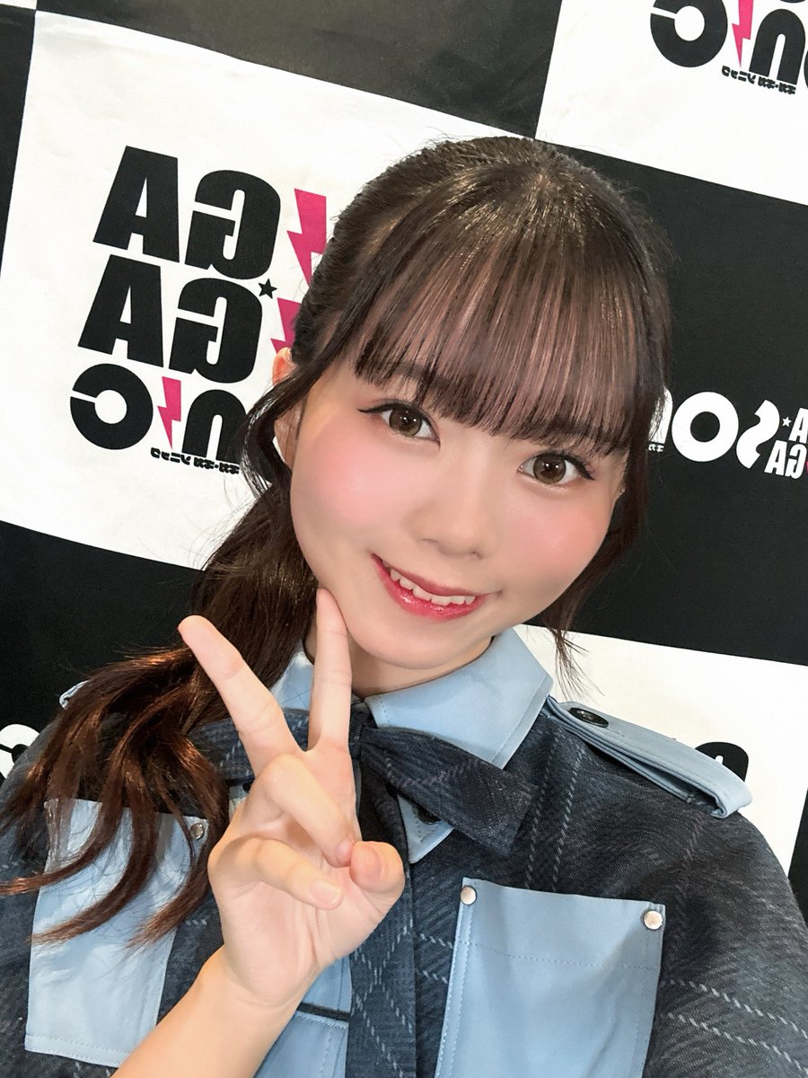 satsuki_shiina's tweet photo. GIGA・GIGA SONICありがとうございました！
めちゃくちゃ暑かったー！！！！

みんなが盛り上がってくれたからだ！ありがとう〜

#しぃなもん https://t.co/4hu1yMlMMC