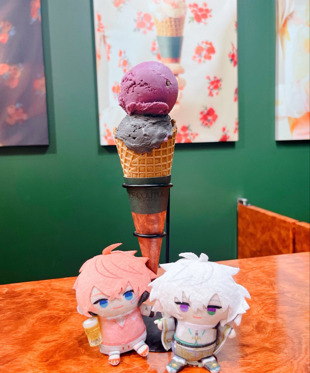 yoruxxchoco's tweet photo. しかも今日こんなアイス食べてたから余計嬉しいんですけど😭🩷 https://t.co/S1pSU76pwe