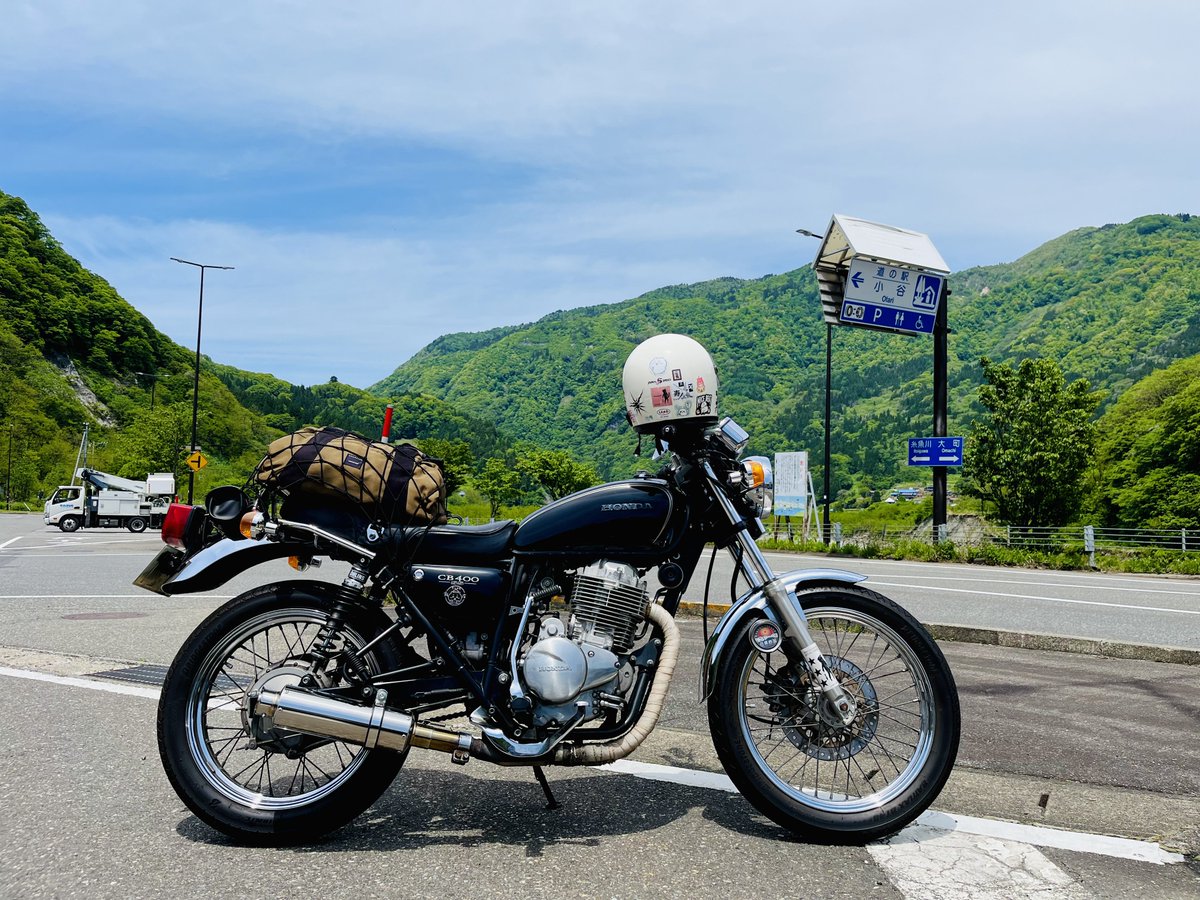 ZOMINEM's tweet photo. バイクの日ですね( 'ω')

#8月19日はバイクの日
 #CB400SS https://t.co/s8wainne8F