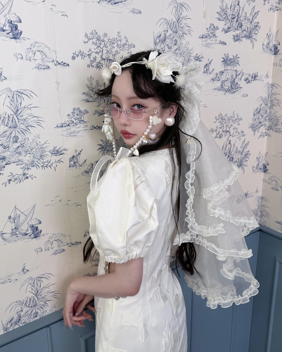 risanakamura__'s tweet photo. Zolita TOKYOのモデルをさせていただきました。
アイウェア可愛すぎる🪽 https://t.co/dh2NNaAZ4P